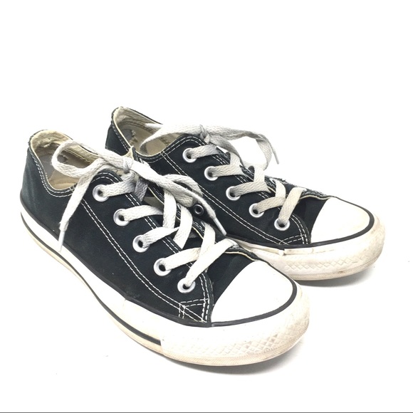 black converse 5.5